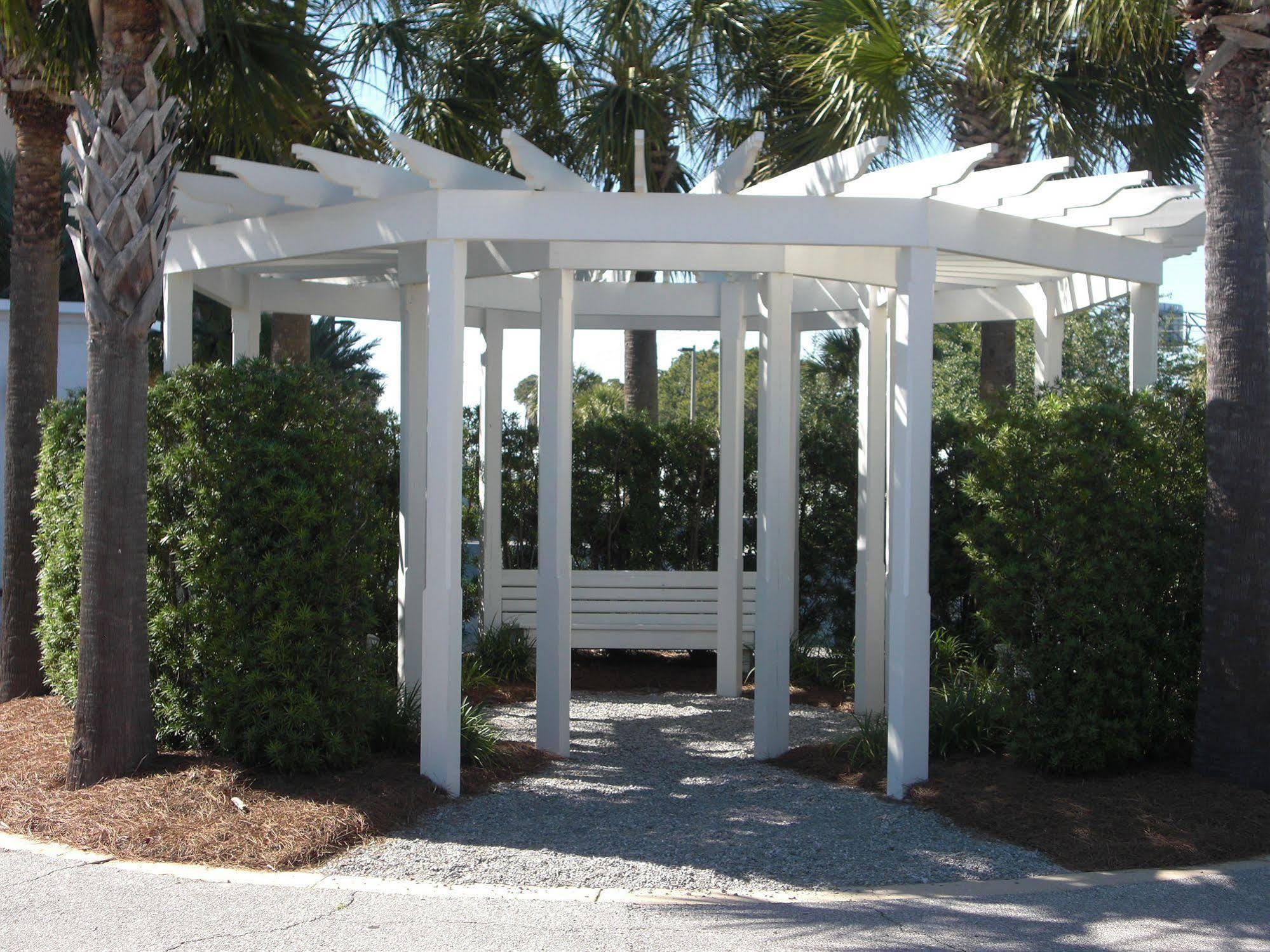 Carillon Resort