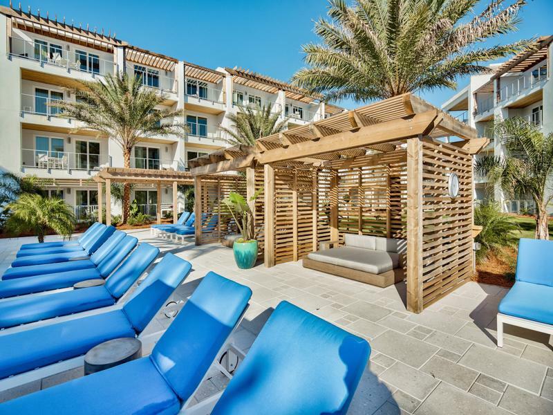 The Pointe On 30a Resort 3*