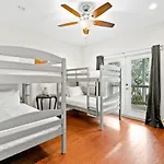 13 Inlet Cove