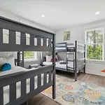 30A Beach House - Wonderland At Treetop By Panhandle Getaways