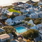 The Alexander By Panhandle Getaways