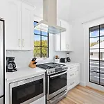 Abba Carriage House