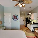 Inn At Seacrest #206
