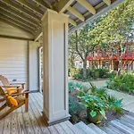 Captain Jack Cottage