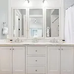 Terra Casa Cottage & Carriage House