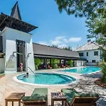 Bella Carriage House