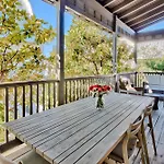 Bella Cottage
