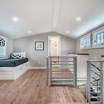 Carefree Cottage