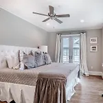 Carefree Cottage