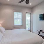 Dunn Inn 2 By Avantstay Walk To Beach Pool Access Sleeps 17