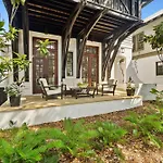 21 Hamilton Lane By 30A Escapes