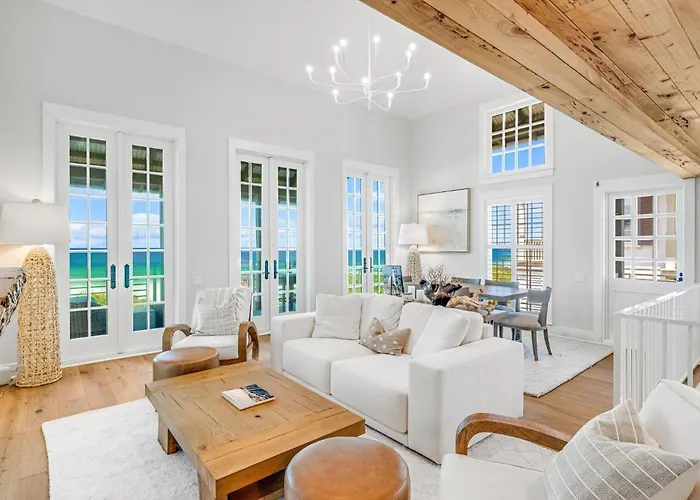 Atwoods Cottage & Carriage House