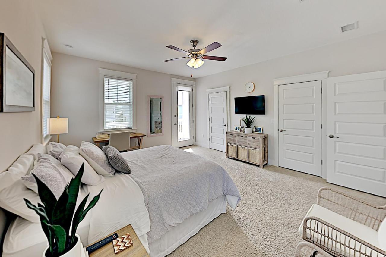 Holiday home New Listing! Beach House With Pool & Dock, Near 30a