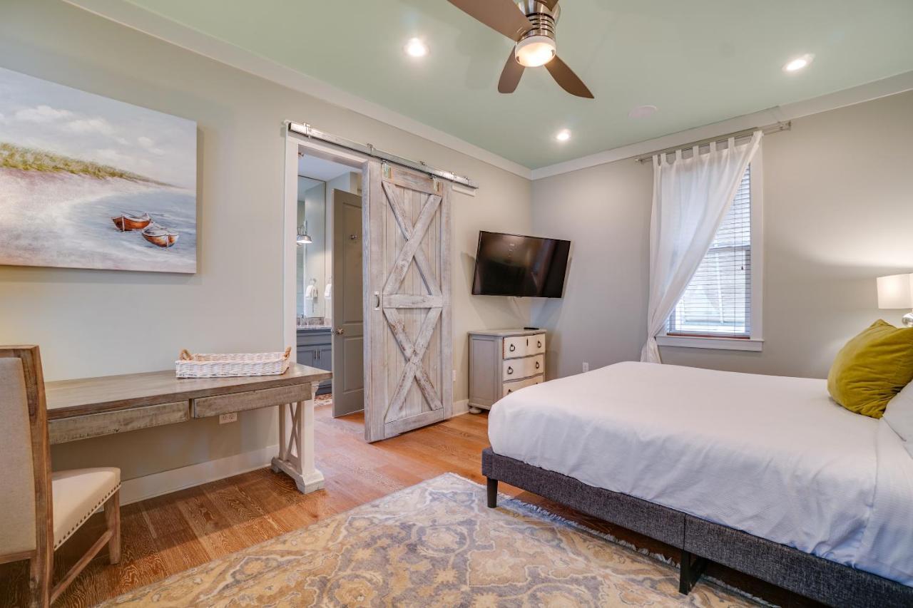 30a Pet Friendly House - The Snazzy Crab