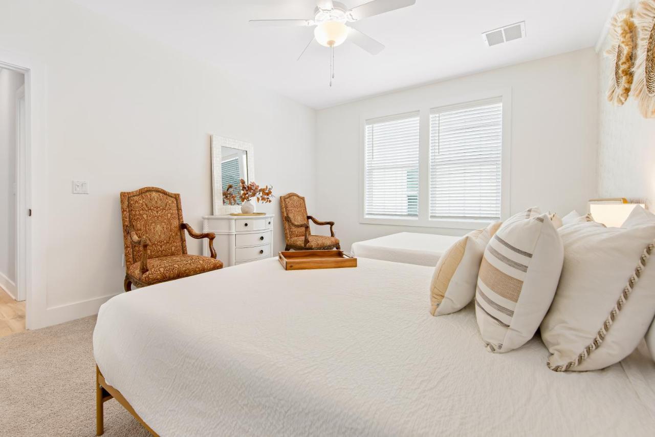 A Wave From It * Rosemary Beach