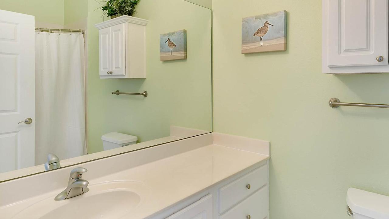 Holiday home At Seacrest 405