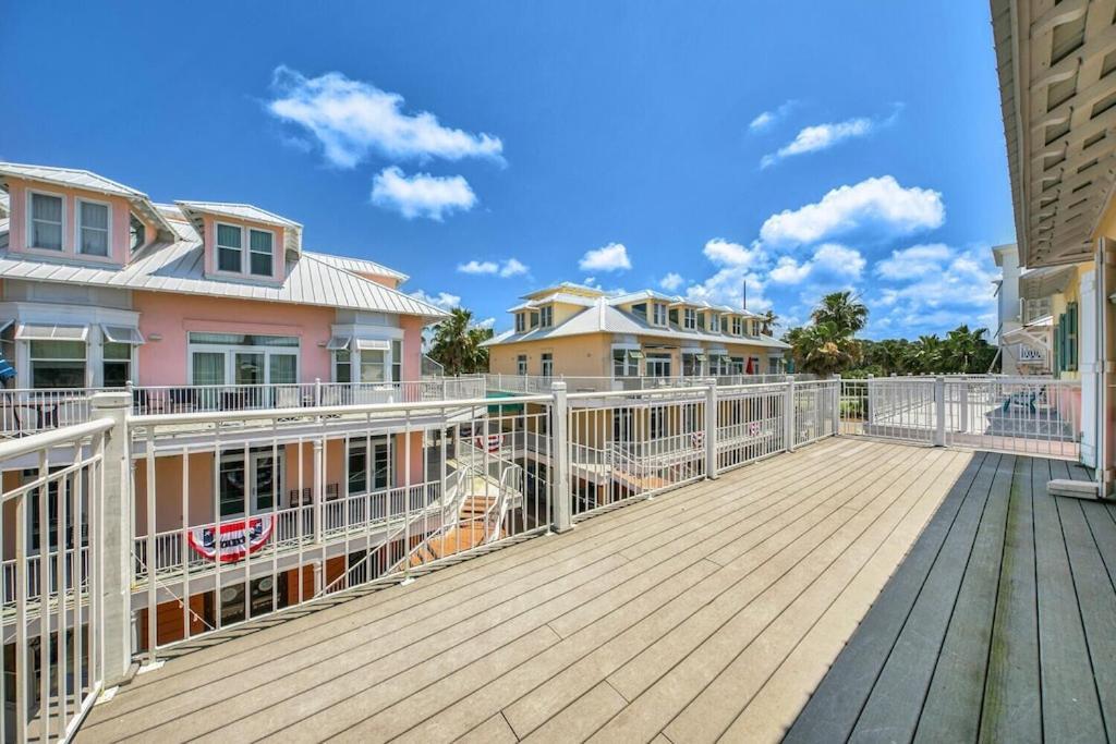 Retreat By The Sea At Carillon