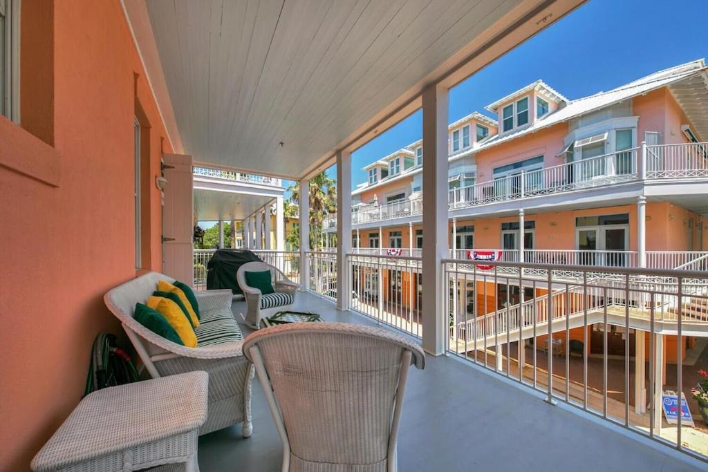 Holiday home Retreat By The Sea At Carillon *
