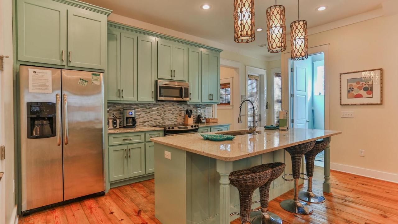 Holiday home Family Ties - Located In Seacrest 2 Master Bedrooms And A Large Communal Pool *
