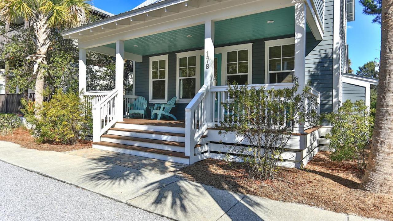 Family Ties - Located In Seacrest 2 Master Bedrooms And A Large Communal Pool Rosemary Beach