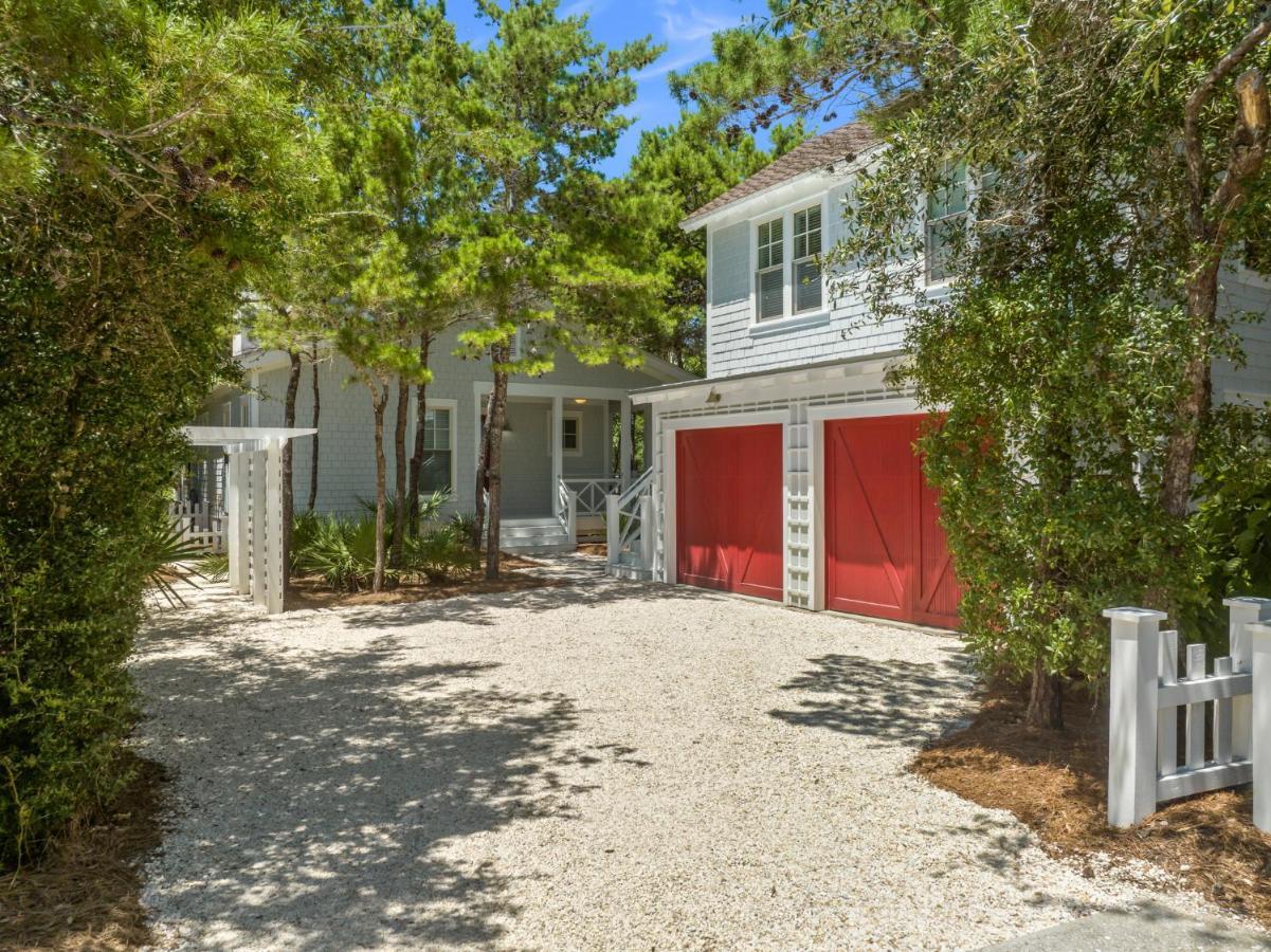 45 Founders Ct