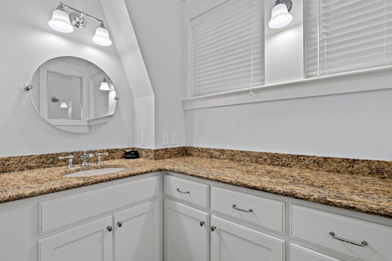 45 Founders Ct Holiday home Rosemary Beach
