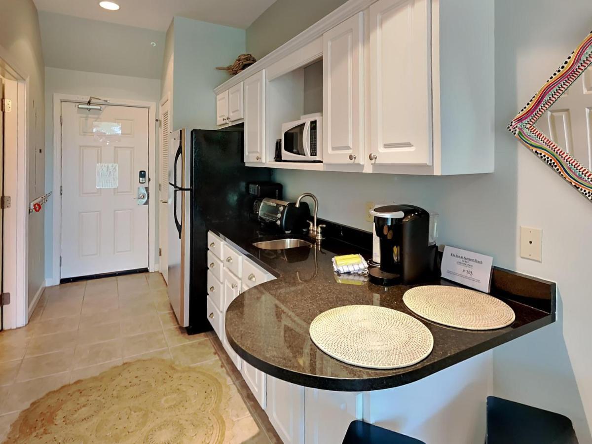 At Seacrest 203 - 30a Get-a-way Apartment