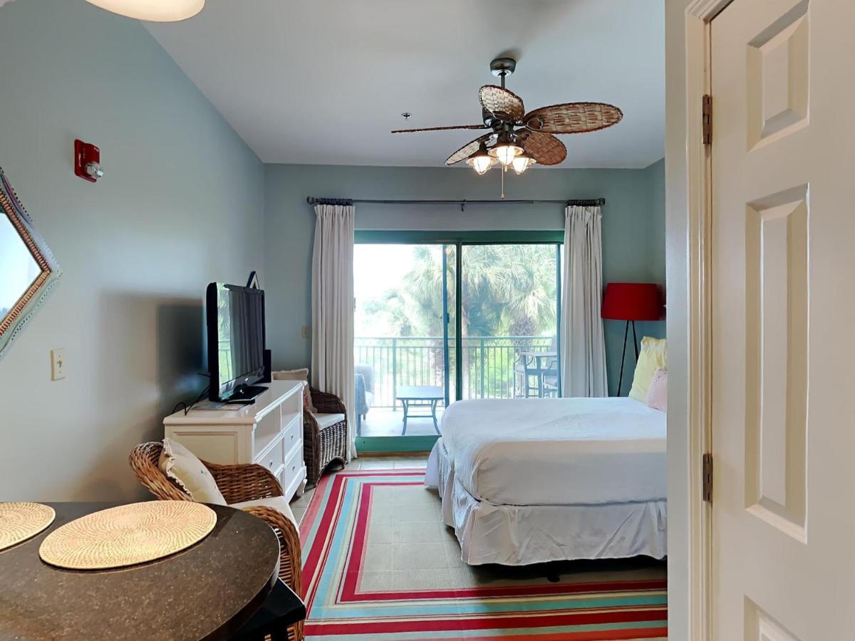 At Seacrest 203 - 30a Get-a-way Apartment *