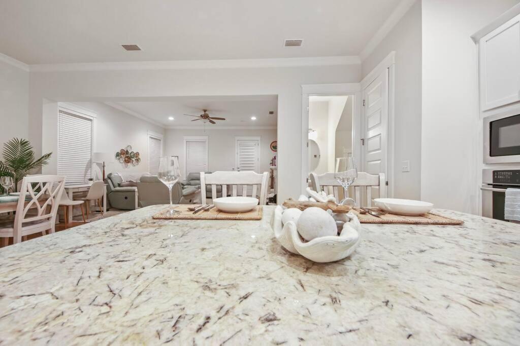Coastal Oasis - Sleeps 10, Pool Rosemary Beach