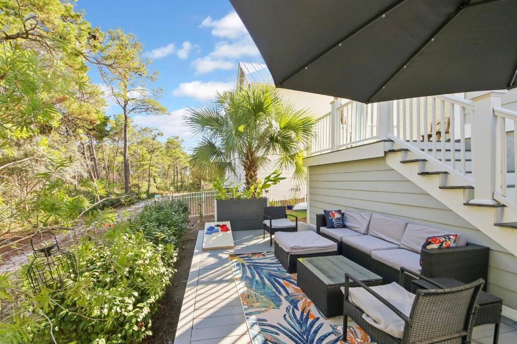 Coastal Oasis - Sleeps 10, Pool