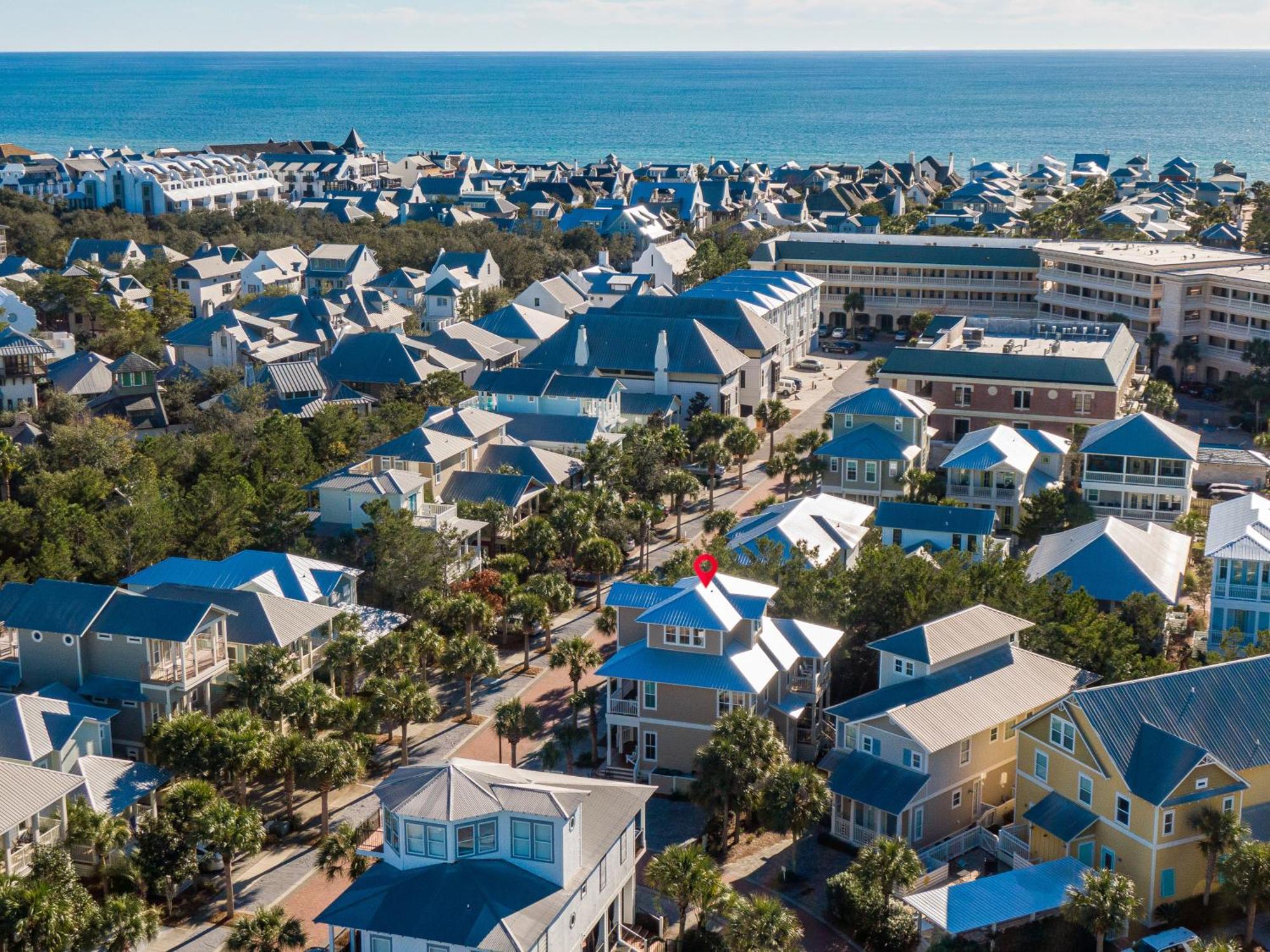 100 Lifeguard Loop East Holiday home Rosemary Beach
