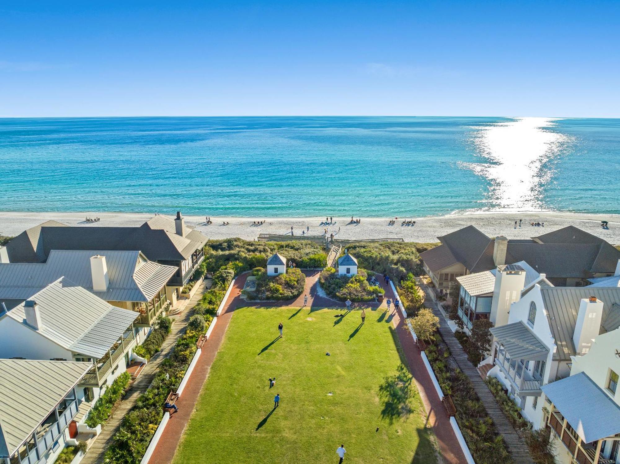 The Alexander By Panhandle Getaways Apartment *