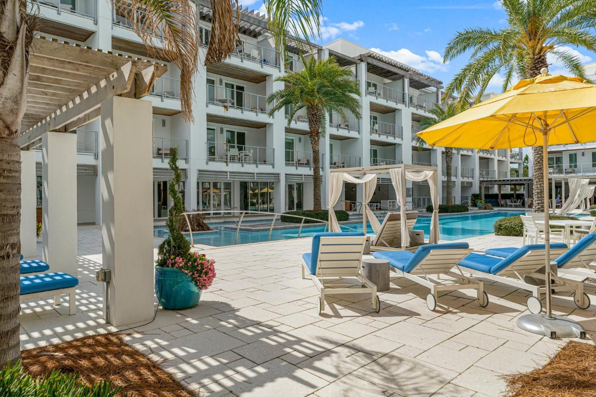Pointe Us To The Beach Holiday home *
