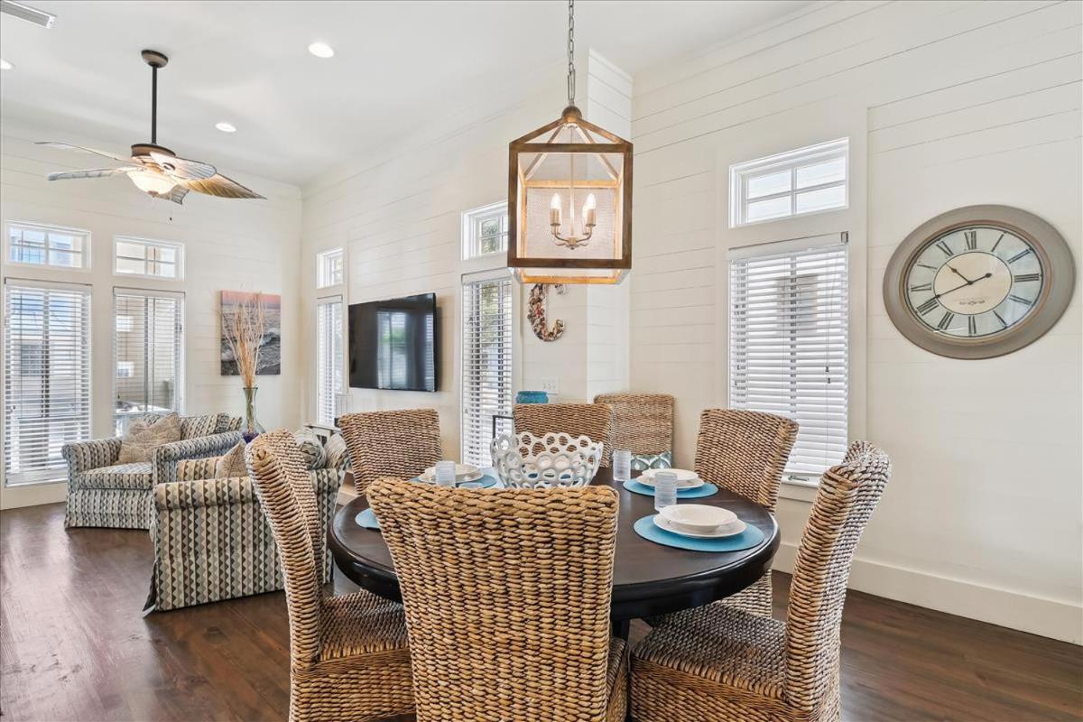 Summer By 30a Escapes * Rosemary Beach