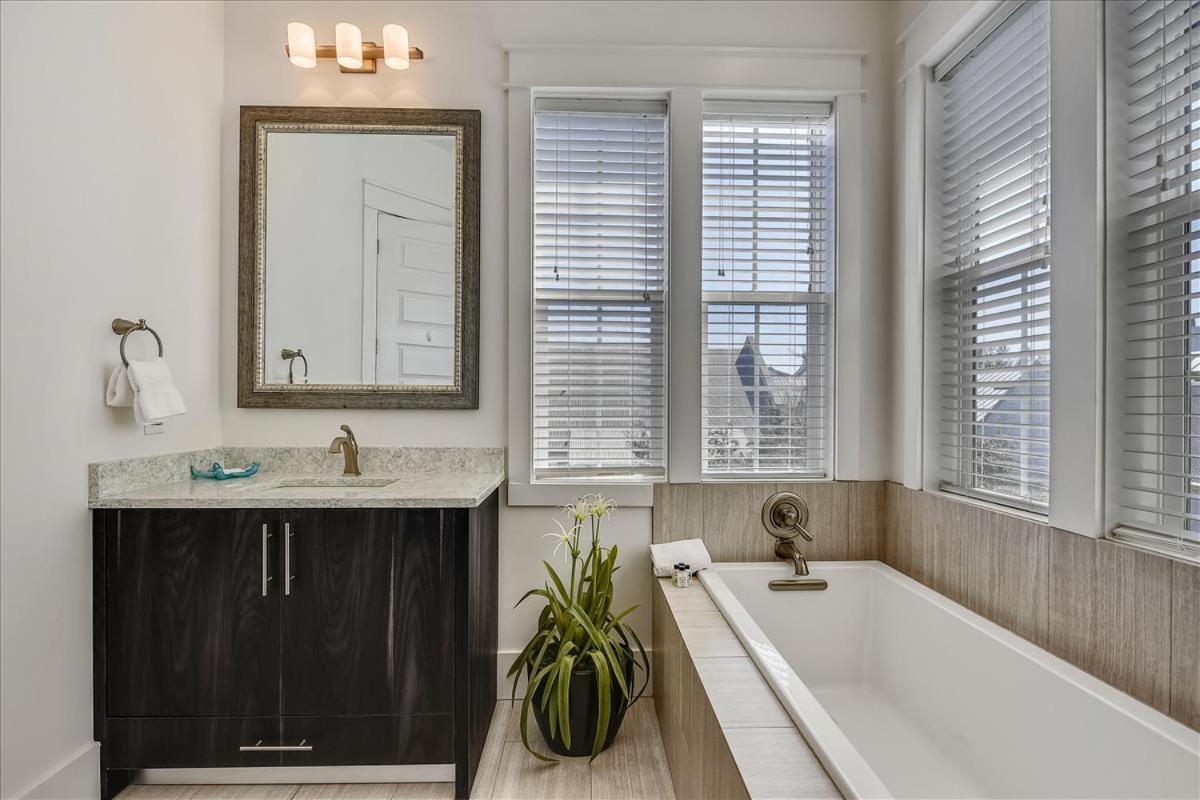 275 Lifeguard Loop By 30a Escapes Rosemary Beach