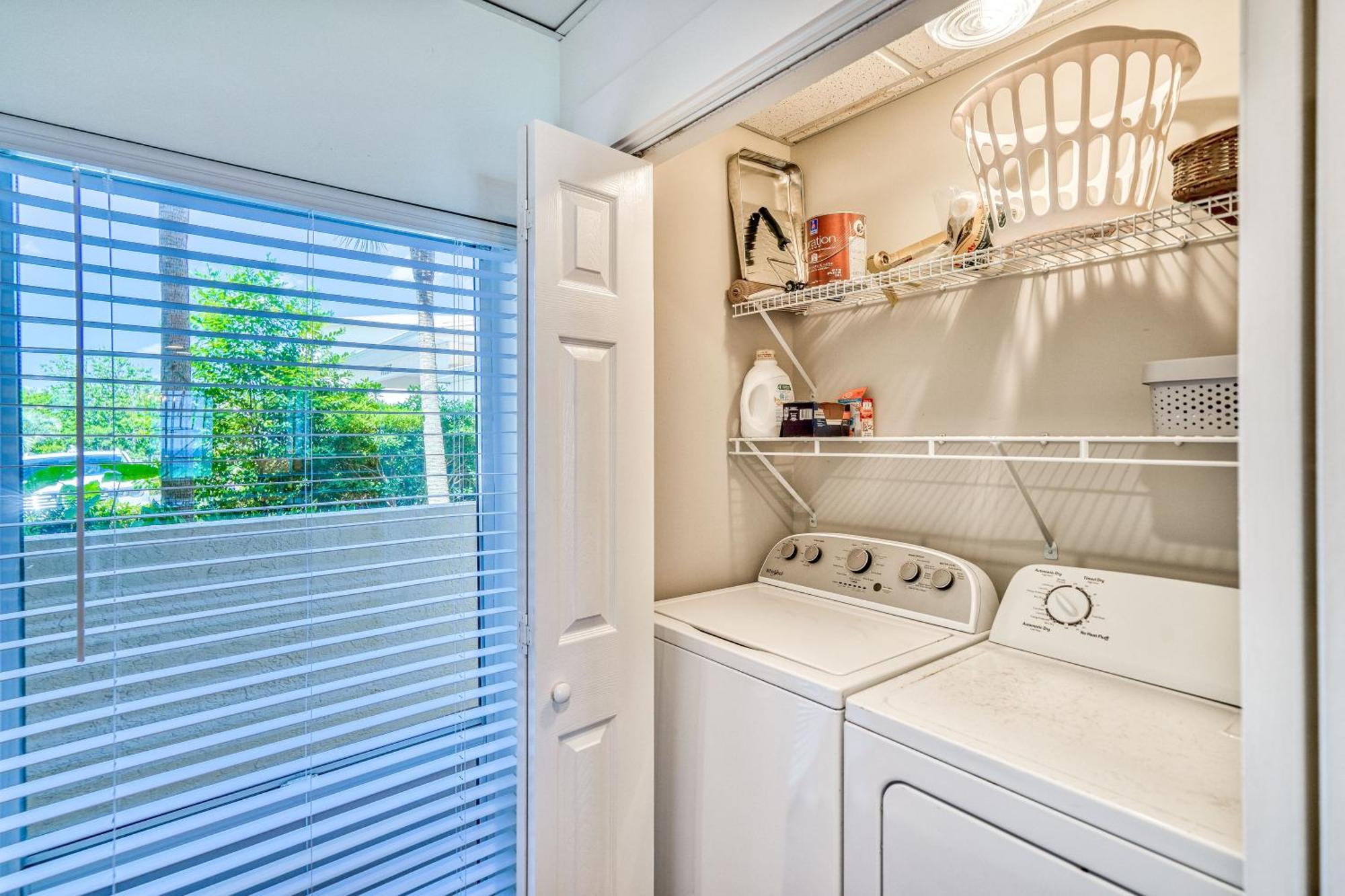 Hp 15w Salt And Light By 30a Escapes * Rosemary Beach