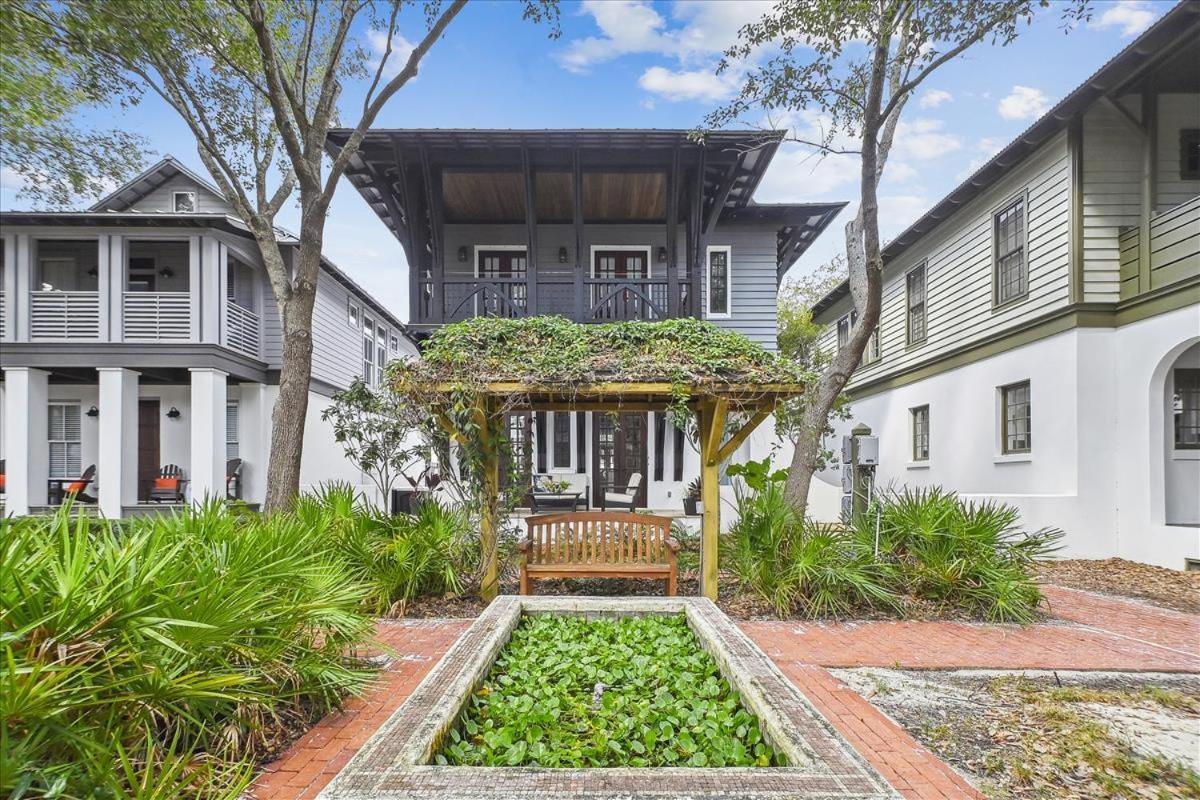 21 Hamilton Lane By 30a Escapes