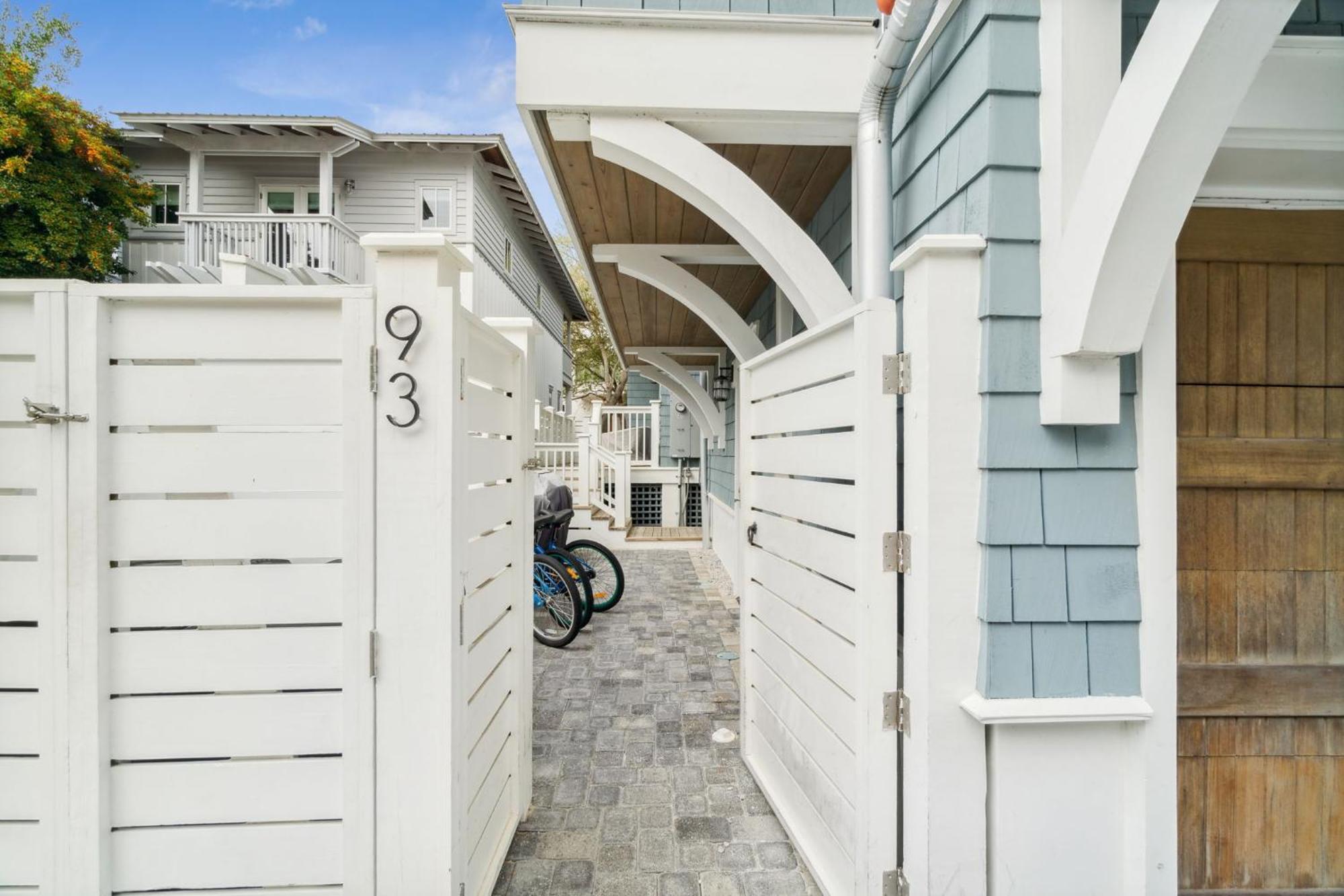 Sands Carriage By 30a Escapes Rosemary Beach