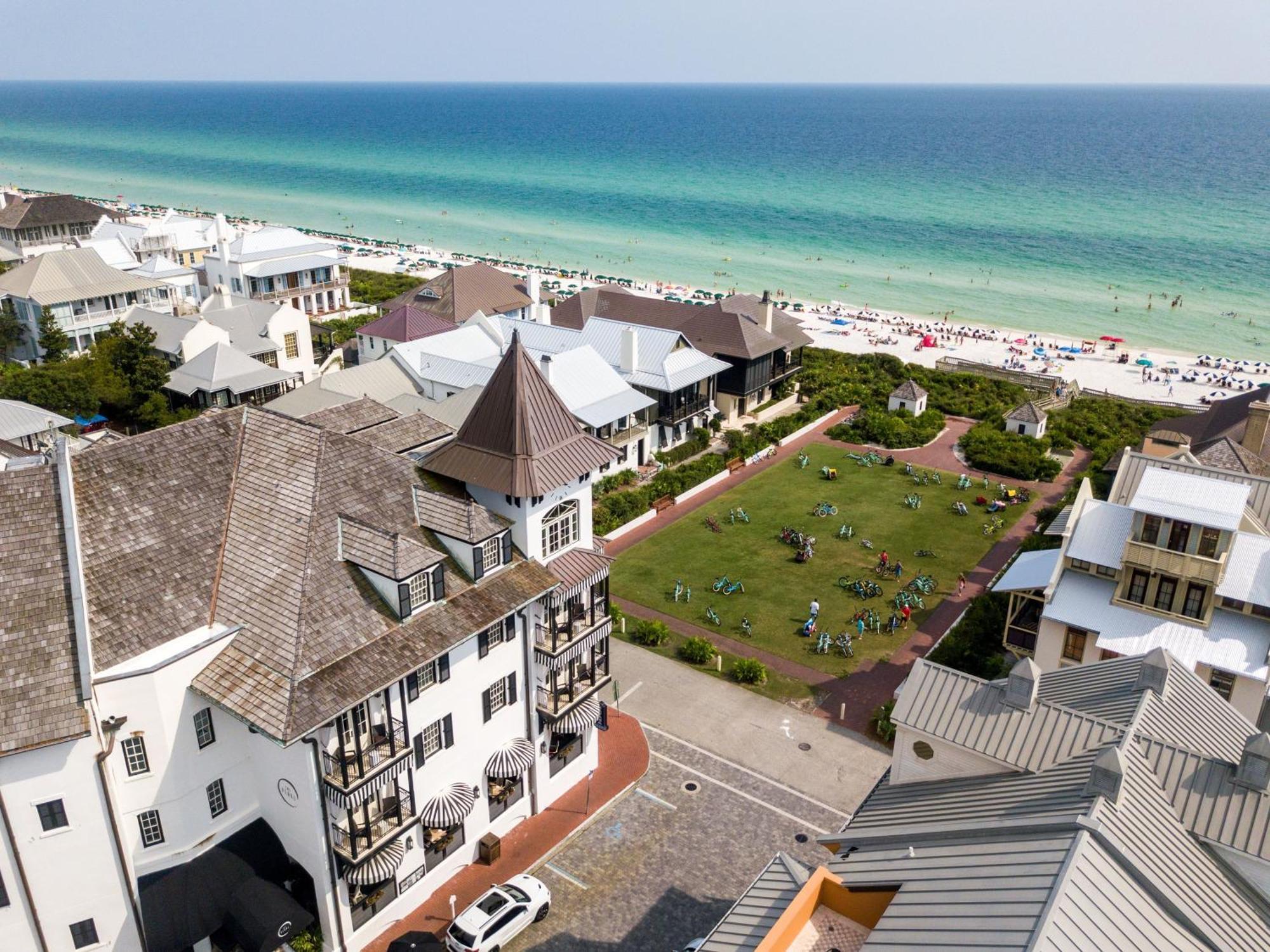 Sands Carriage By 30a Escapes Rosemary Beach