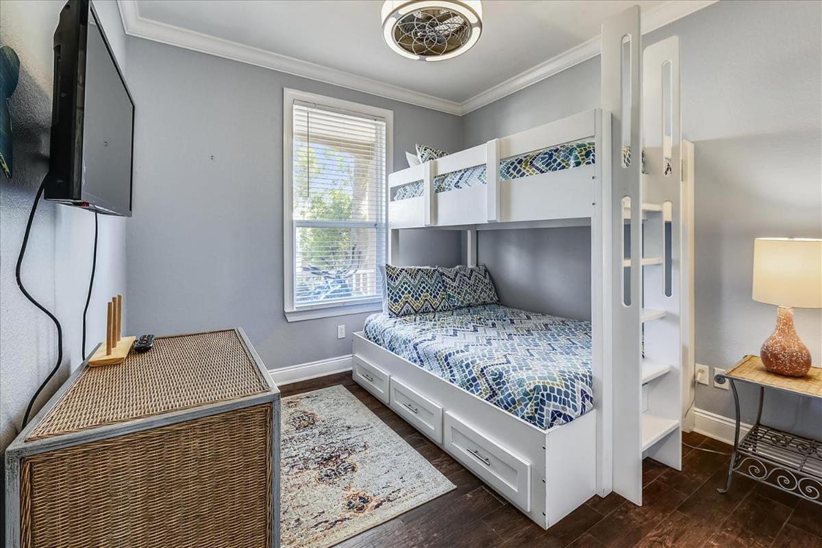 Emerald Escape By 30a Escapes Holiday home Rosemary Beach