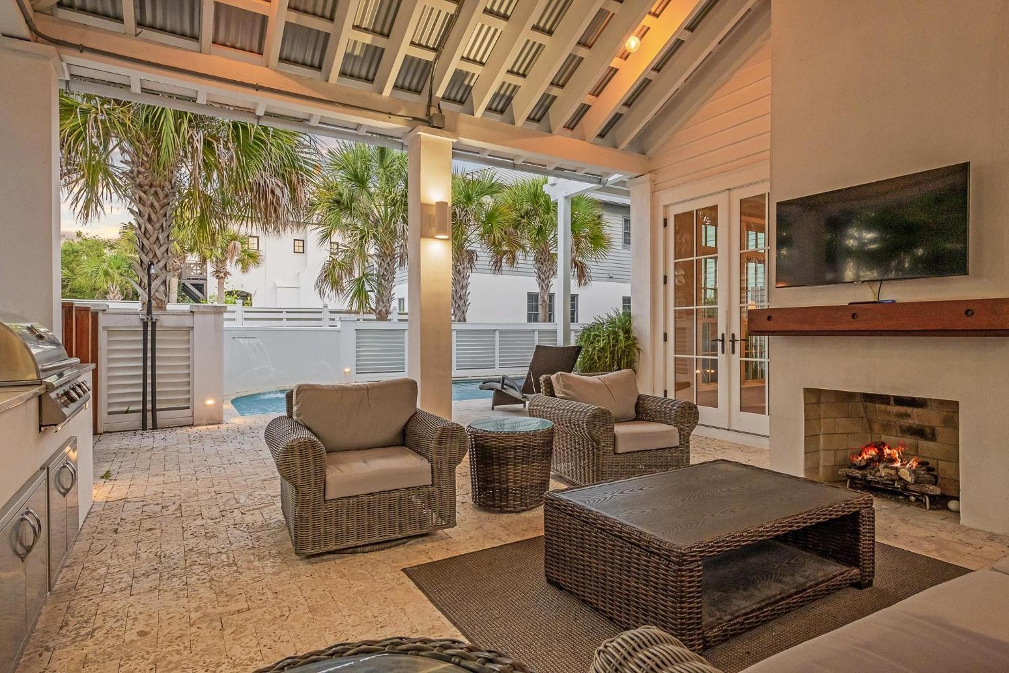 St. Ivory * Rosemary Beach