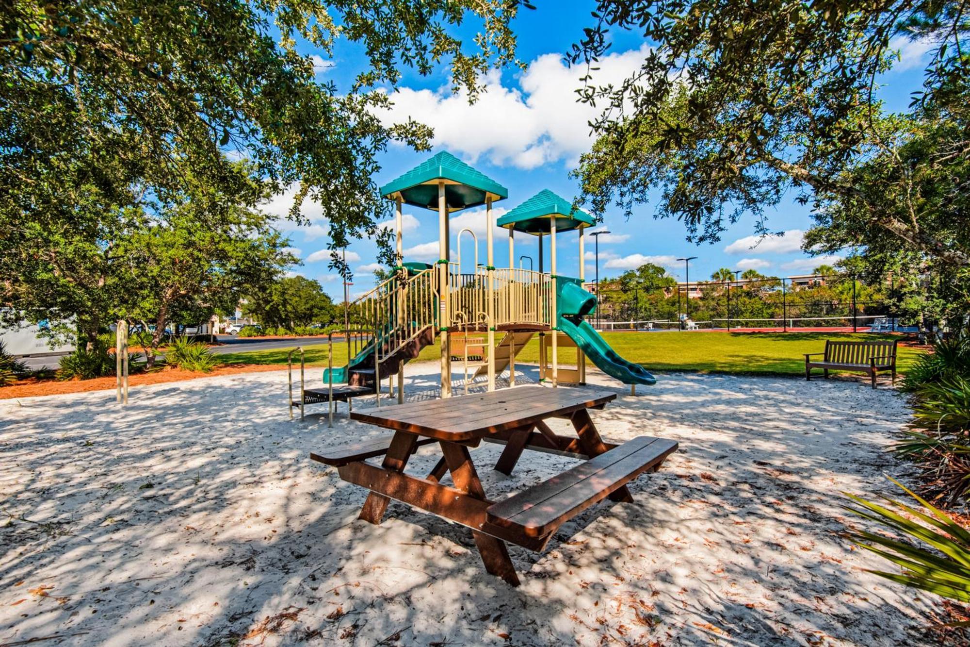 High Pointe 231 *