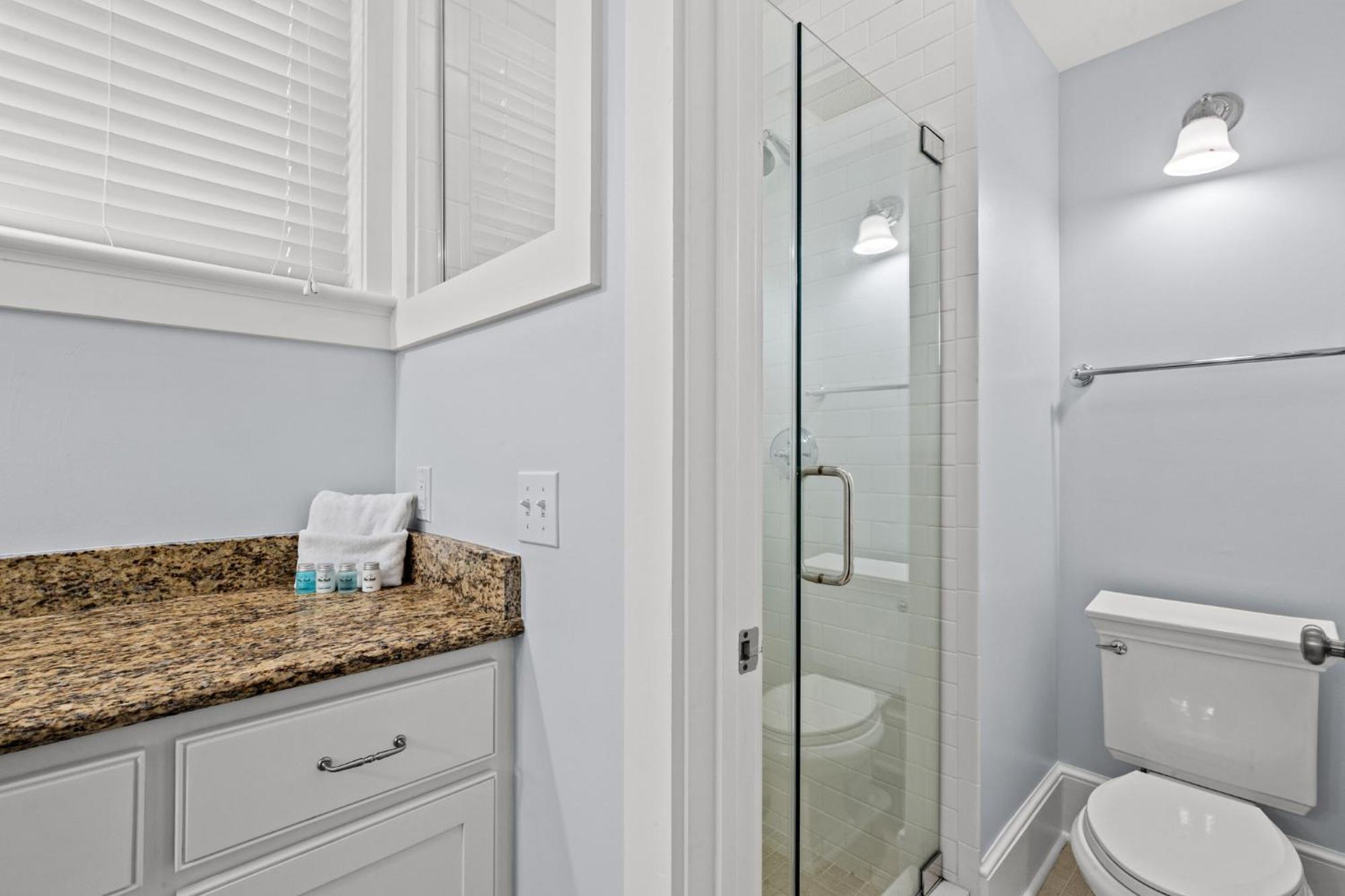 45 Founders Ct