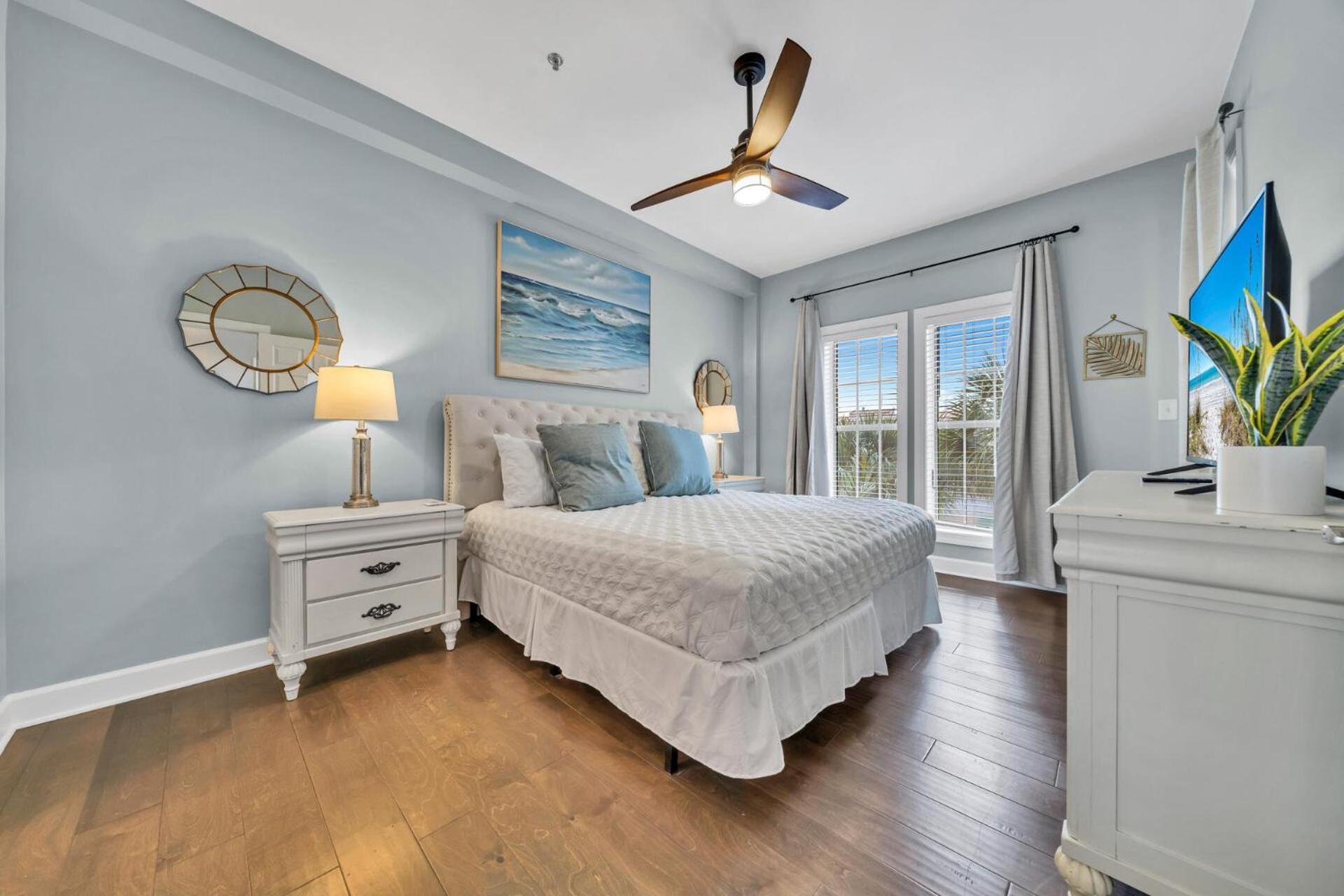 Holiday home Stunning Village Condo, Overlooking 30a, Beautifully Decorated Recently Updated