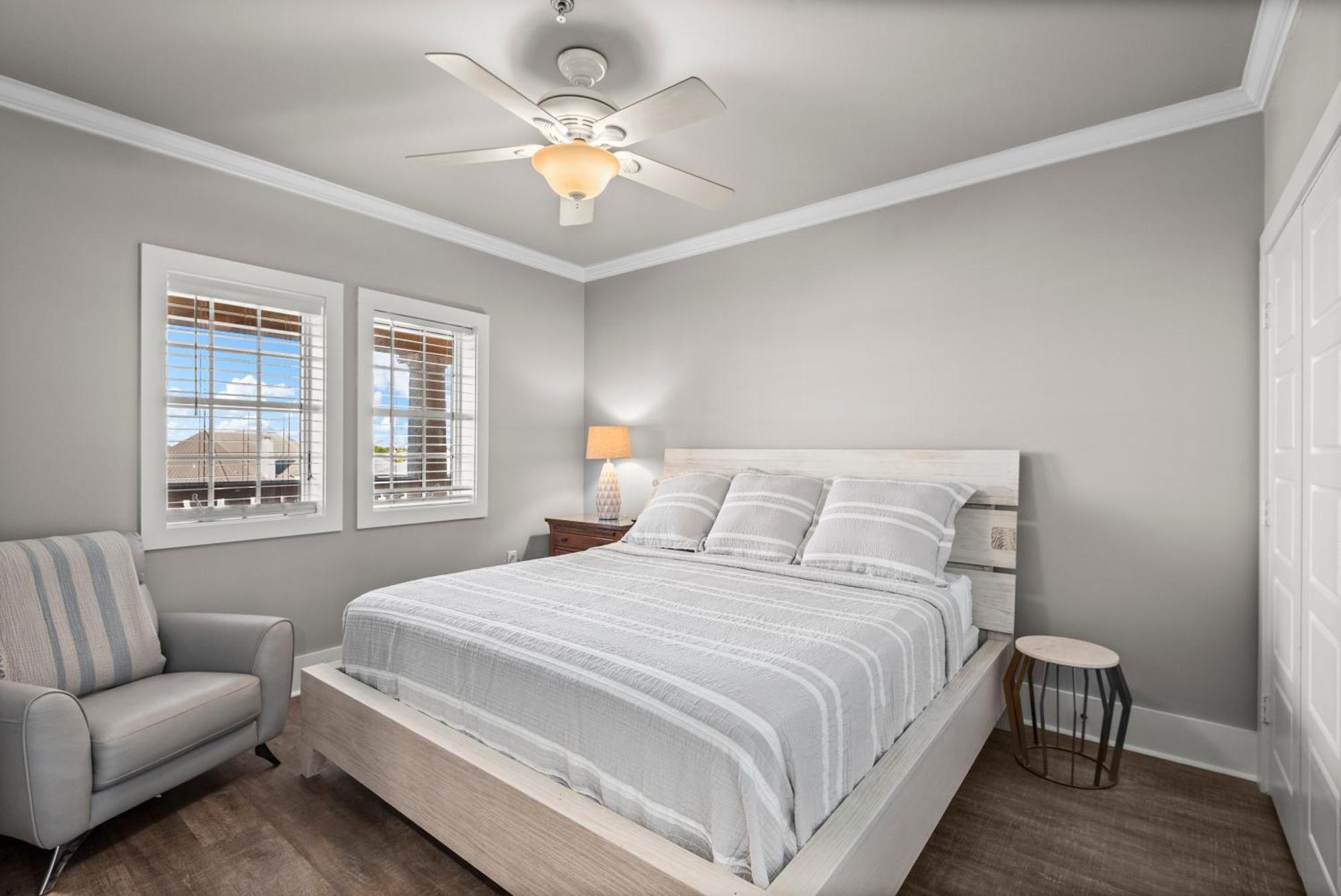 Holiday home Newly Renovated Village Condo! Easy & Pool Access! Rosemary Beach