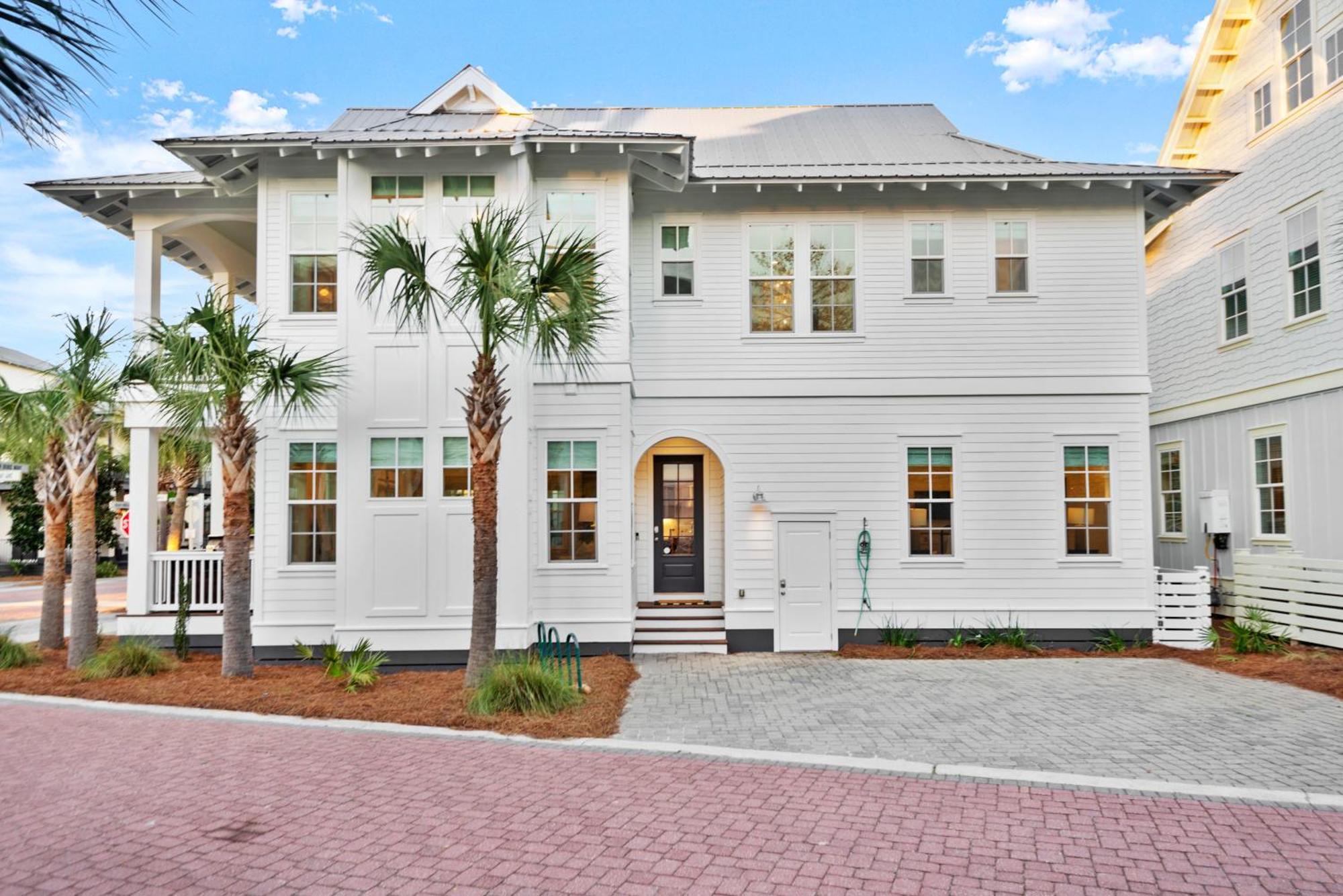 Katmanblu - Over 45 Five Star Reviews! Custom-built! Easy & Pool Access! Holiday home Rosemary Beach