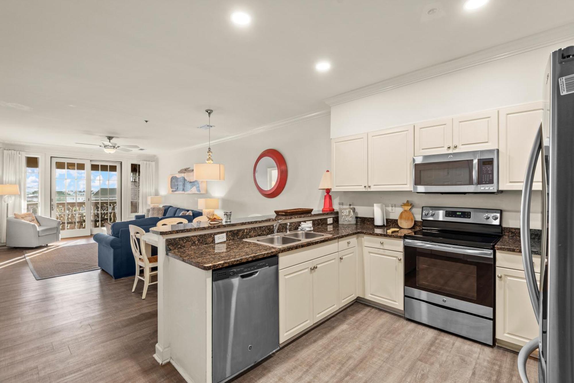 Newly Renovated Village Condo! Easy & Pool Access! Rosemary Beach