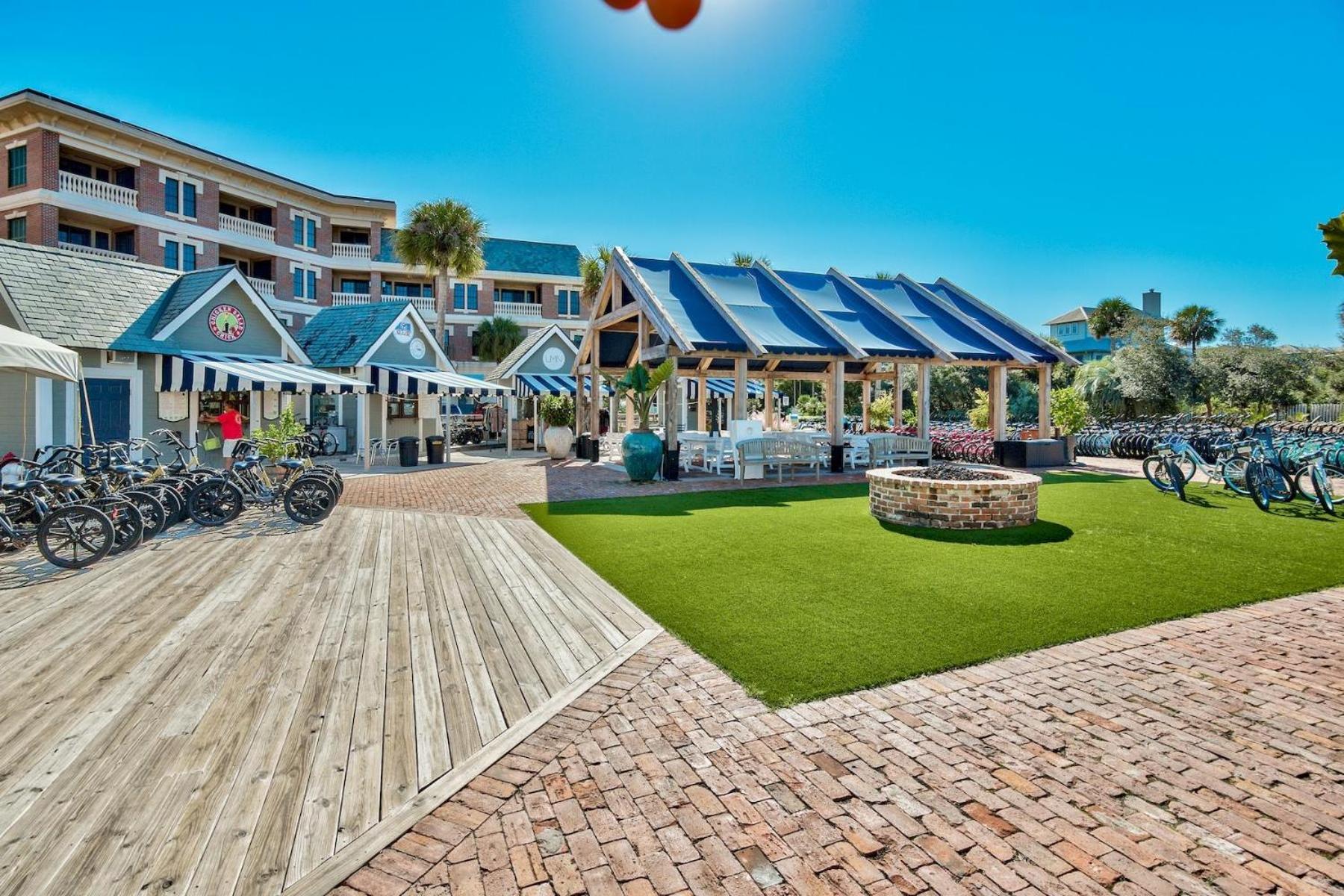 Holiday home Overlooking 30a! Great Location! Easy & Pool Access! Rosemary Beach