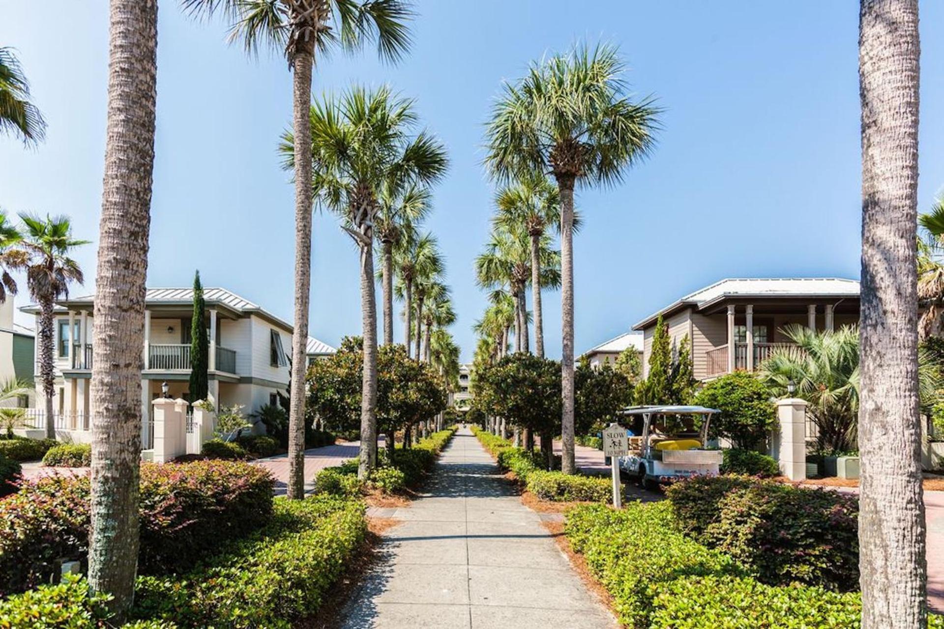 Overlooking 30a! Great Location! Easy & Pool Access! * Rosemary Beach