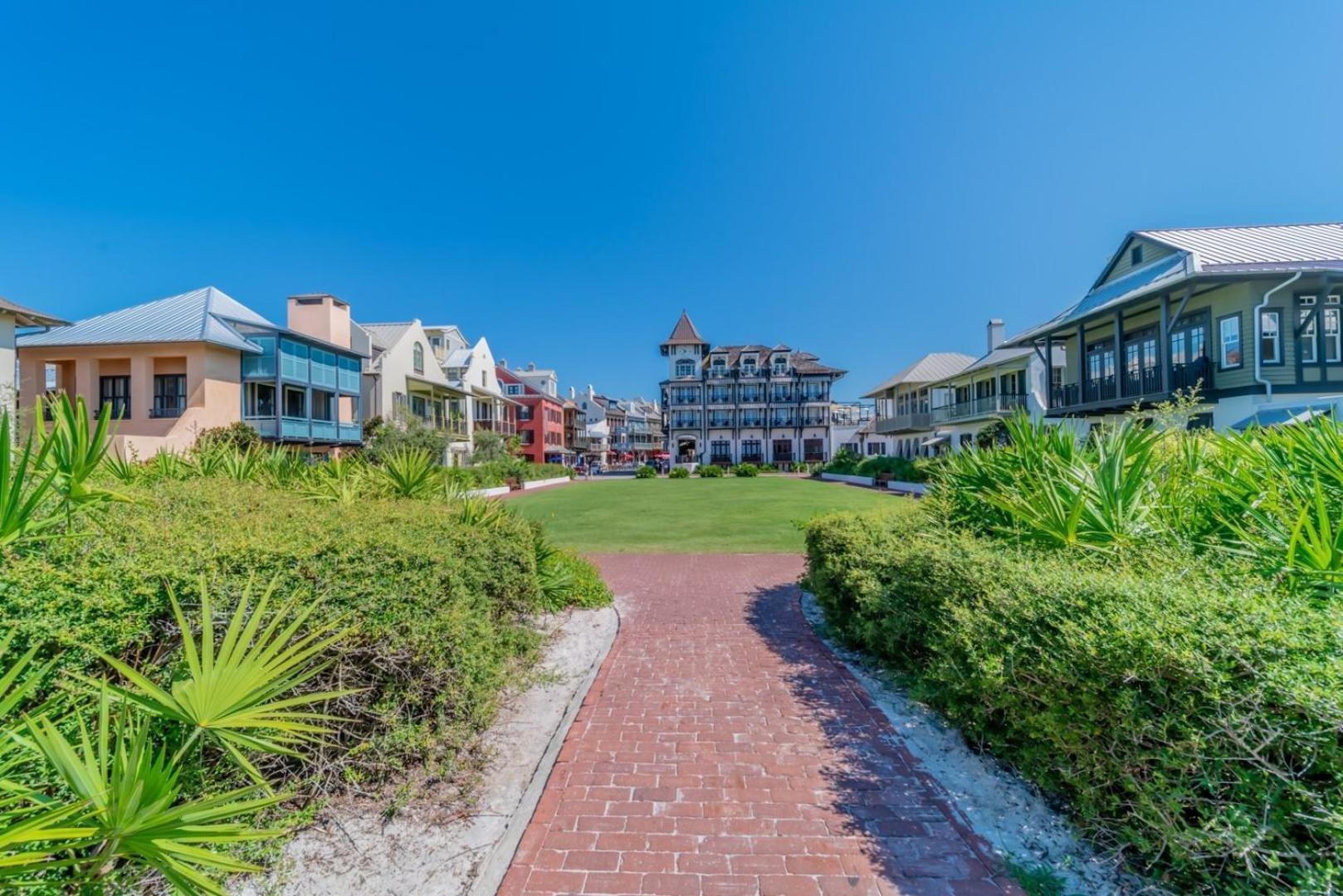 Winston At Rosemary Carriage Rosemary Beach